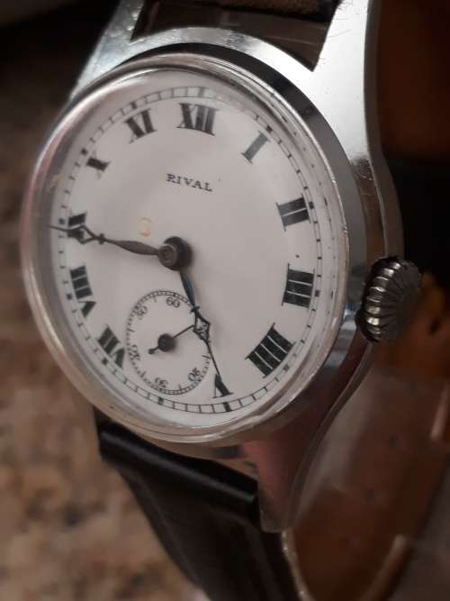 Rival Vintage watch