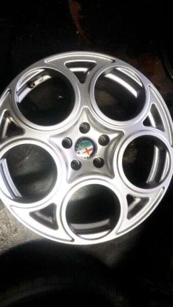 17" Alfa Gta Replica Mags