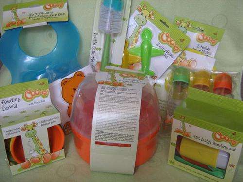Baby Deluxe Feeding Set (Ideal gift for Stork Party)