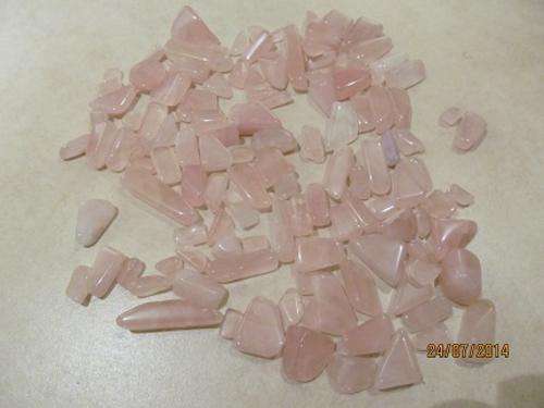 ROSE QUARTZ- +-80 stones Medium Size