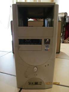 DESKTOP CASE with WORKING CPU & MB-P4