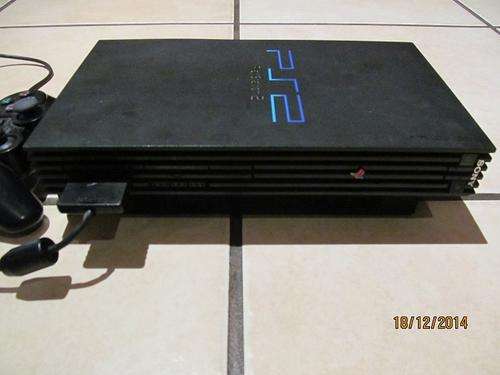 PS2- WITH REMOTE-AS IS, Gives DISC ERROR Message