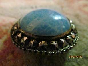 Vintage Brooch -OPAL MAGIC