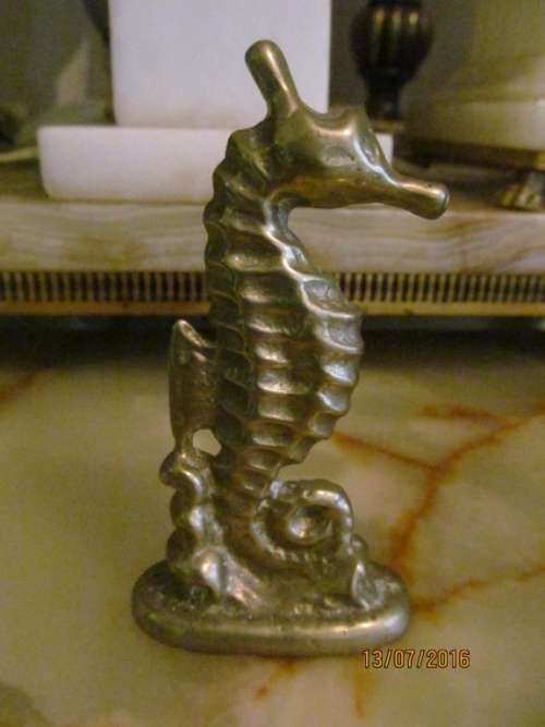 ANTIQUE FIGURINE !! Solid Brass Figurine - Marine SeaHorse - DETAILED and Heavy