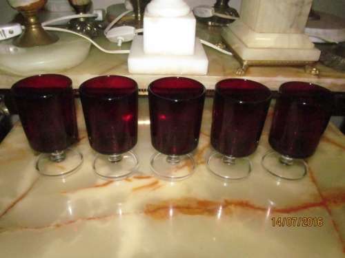 VINTAGE ARCOROC SET !! 5 Lovely Luminarc Ruby Red Glass Tumblers