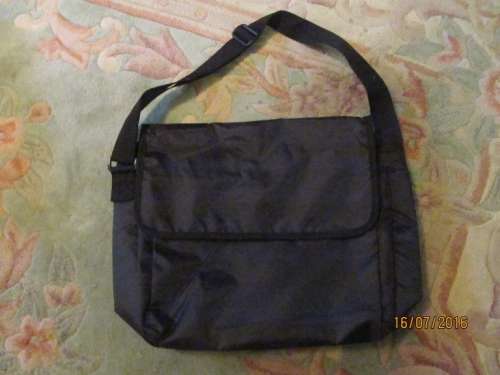 NEW !! Laptop Bag - Black Nylon !!
