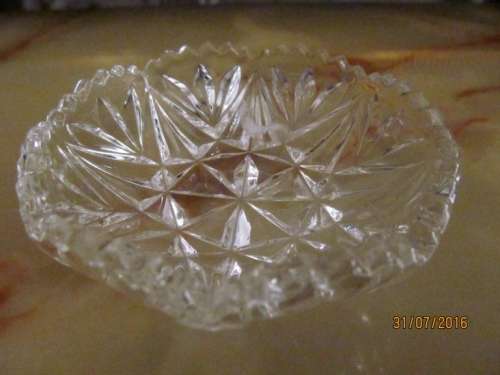 CRYSTAL STAR!! Lead Crystal Star Cut Nut Dish - PERFECT ITEM
