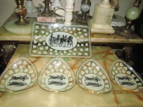 GRECIAN SET !! Vintage Set of Beautiful Serving Platter/Dish and 4 Bowls - SEE PICS
