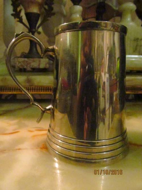 VICTORIAN VINTAGE!! Medium Size Beer Tankard with Victorian Handle - Classic