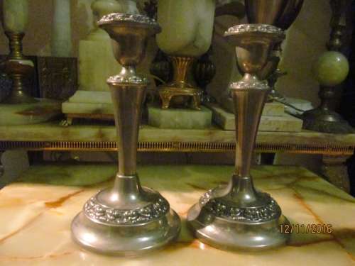 ORNATE IANTHE!! Beautiful Pair of Ornate Vintage Pillar Candlesticks/Holders - Collectable