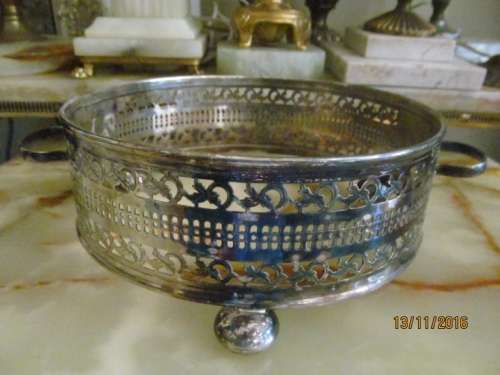 VINTAGE STAND !! Silver Plated on Copper Casserole Dish/Pot Stand with Pierced Metal Sides