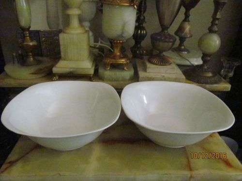 PAIR IN SERVING !! Ceramic Pair of new Serving Bowls with Neutral Design