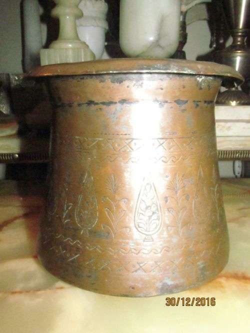 PERSIAN COPPER !! Antique Solid Copper Container - Hand Made + Engraved on Thick Copper - VERY RARE