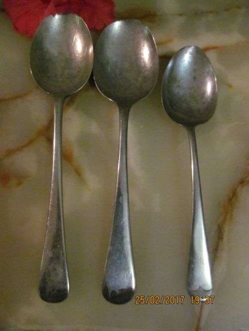 DUCHESS !! Lot of Three Vintage Spoons - Two Serving Spoons and One Dinner - Dovetail