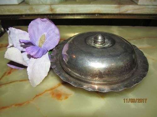 PRESIDENT PLATE !! Vintage Silver Plated Circular Butter Dish with Lid