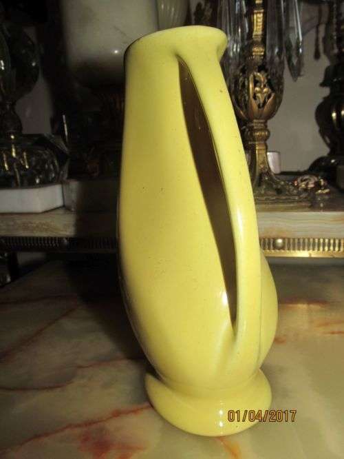 DEJA VU !! Pair of Vintage Art Deco Ceramic Decorative Bud Vases - Pitch Black+Banana Yellow