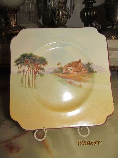 ENGLISH COTTAGE #1 !! Royal Doulton No D4987 Vintage 1939 Fine Porcelain Sandwich Plate