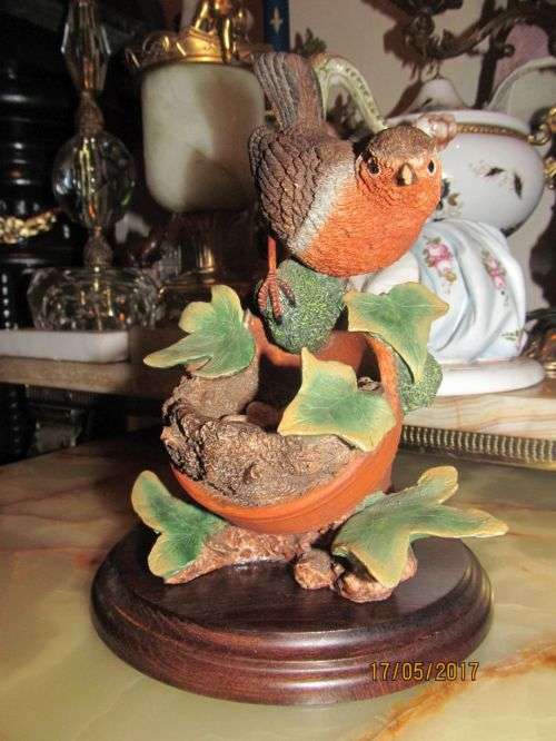 LIFE GOES ON !! Vintage Country Artists Stratford Upon Avon Pottery Bird with Eggs Statuette