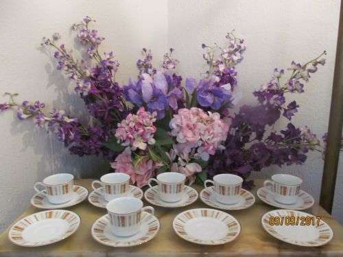 ESPANA OLE !! Vintage (1967-1976) Noritake Set of Six Teacups & Nine Matching Saucers - Espana