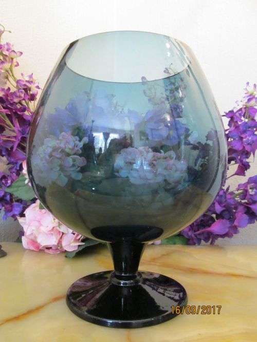 PACIFIC BLUE !! Large Vintage Snifter Shape Blown Glass Pedestal Vase / Bowl