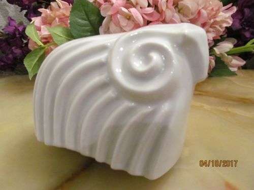 VERY RARE !! Vintage 1960's Fine Porcelain Naaman Israel Modern Longhorn Ram Figurine