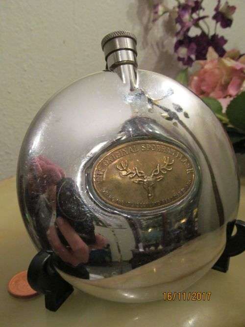SPORRAN STAG !! Vintage Stainless Scottish Sporran Hip Flask - Kilbowie Ltd
