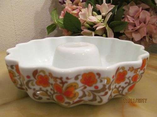 CALORAMA !! Rare Vintage Porcelain Brazilian Real Calorama Baking Dish - Orange Floral