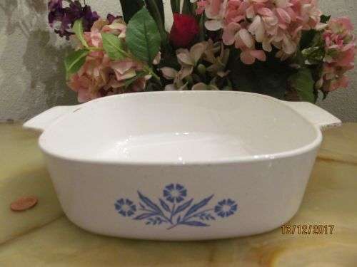 CORNFLOWER !! Vintage Corning Ware USA 2-Quart Casserole / Baking Dish without Lid