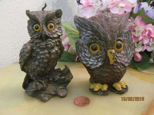 FLIGHTLESS FLICKER !! Vintage Lot of Two Detailed Candle Owl Figurines