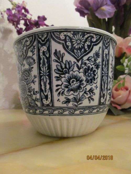 DELFTS !! Vintage 1950's Royal Sphinx Maastricht Porcelain Delfts Ware Jardiniere