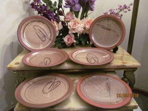 SPRINGFIELD !! Rare Vintage Set of Six Springfield Art Pottery Dinner Plates - Rustic Art Pottery