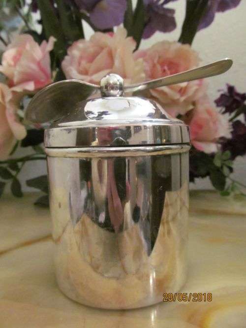 EMESS 2 !! Vintage Lidded Silver Plated Tea / Sugar Caddy with Teaspoon