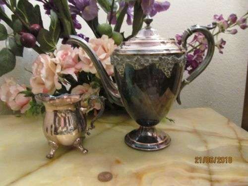 BEYOND THE VINES !! Vintage Old English Norman Style Silver Plated Teapot & Louis Plate Creamer