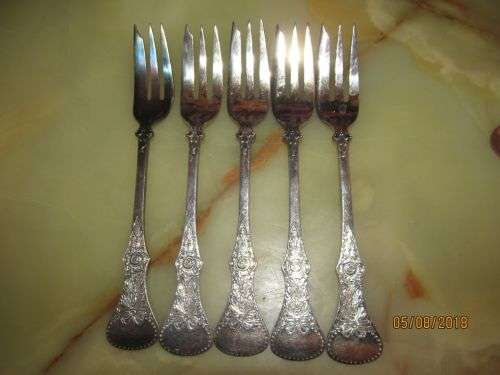 COUNTRY ROSE !! Vintage Lot/Set of Five Silver Plated Large Cake / Pastry Forks