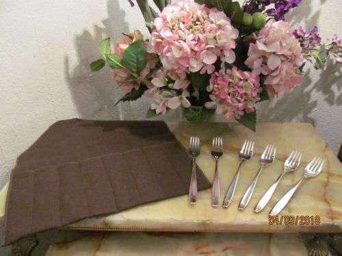 WMF HAMBURG !! Vintage Set / Lot of 12 Silver Plated Table Forks Patent 90-45 / Friodur
