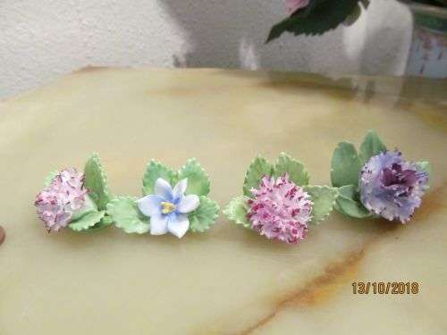 PLACE CHANGE !! Vintage Lot/Set of Four Fine Porcelain Royal Adderley Place Card Holders