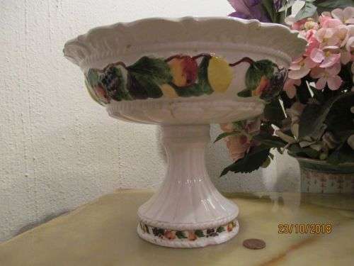 CENTER DISPLAY !! Vintage White Ceramic Tazza/Compote/Pedestal Display Centerpiece with Fruit Detail