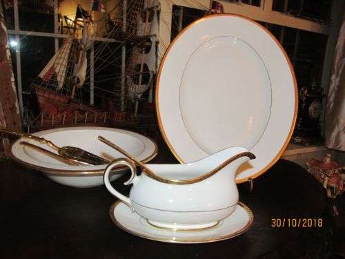 RIDGWAY GOLD !! Vintage 1967-2001 Lot/Set of Ridgway Fine Bone China - 4 Items