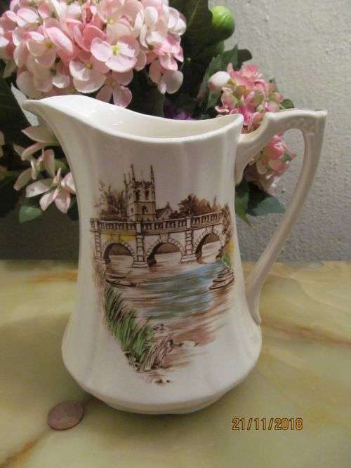 ALFRED MEAKIN !! Vintage 1950's "English Bridges" Series Alfred Meakin Ceramic Milk/Water Jug