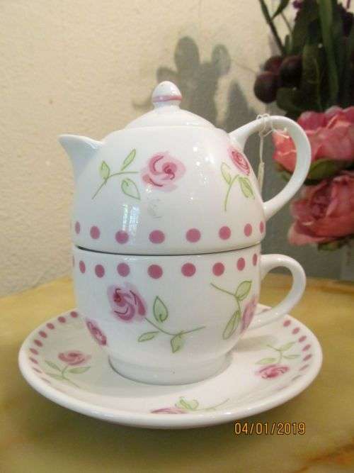 WIESENTHAL !! Vintage German Fine Porcelain Double Decker Teapot - One Teacup & Teapot