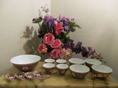ANOTHER DYNASTY !! Vintage Lot/Set of 13 Enamel Painted Porcelain Chinese Items
