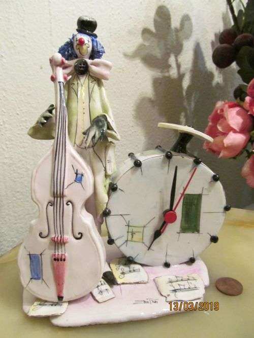LINO ZAMPIVA !! Extremely Rare Collectable Spaghetti Hair Porcelain Clown Clock Figurine - Signed