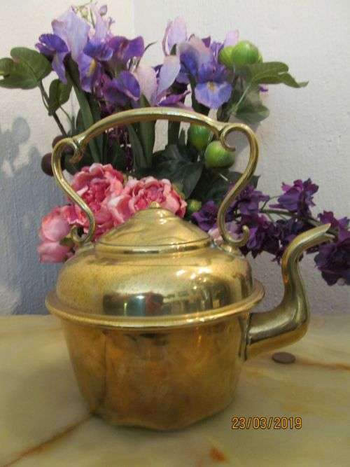 GOLDEN TONE !! Vintage Tin Lined Brass Teapot with Goose-Neck Spout and Scroll Handle