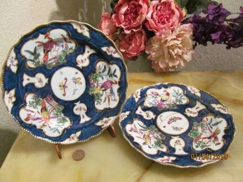 JEWELS !! Super Rare Antique 1760 Lot/Set of 2 Identical Bow Porcelain Decorative Plates