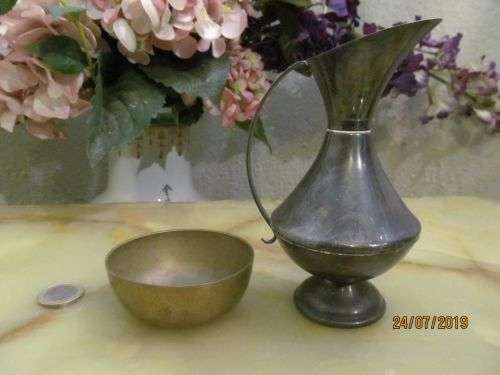 JUST SHINE !! Vintage Lot of Ornamental Silver Plated Pitcher & Brass Trinket Dish