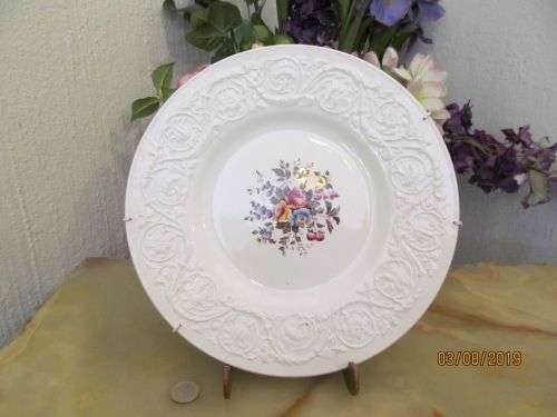 WEDGWOOD !! Vintage 1920's Wedgwood Patrician Swansea Pattern Large Decorative Wall Plate