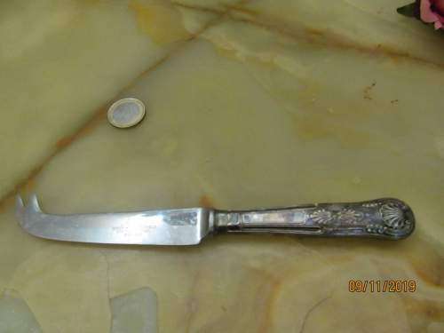 HIRAM WILD !! Vintage Silver Plate & Stainless Sheffield Cheese Knife - Kings Pattern