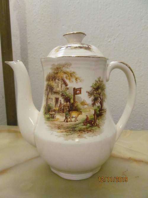 ALFRED MEAKIN !! Vintage 1945+ Alfred Meakin Porcelain Teapot - The Inn Pattern