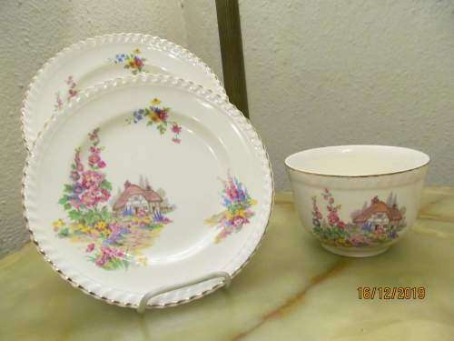 JOHNSON BROS !! Antique 1913+ Lot/Set of 2 Identical Old English Shape Bread Plates & Sugar Bowl