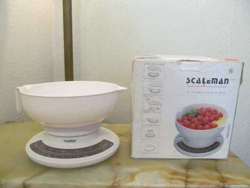 SCALEMAN !! Vintage Scaleman Manual Kitchen Scale Mod. 903 with Bowl (2.2l)